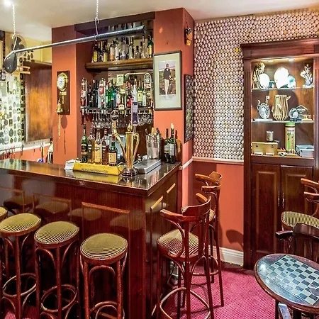 Hotel Killeen House And Rozzers Restaurant Cill Airne