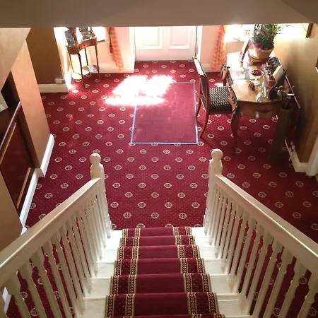 Hotel Killeen House And Rozzers Restaurant 3*